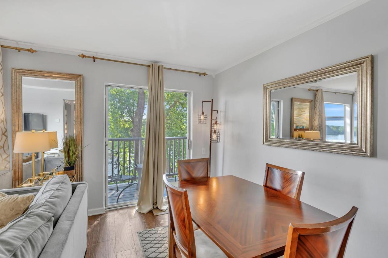 Nash Gold Private Condo - 2Bed, 2Bath, Sleep 6, 25 Min Walk To Broadway And All Nashville Attractions, Pool, Gym Екстериор снимка
